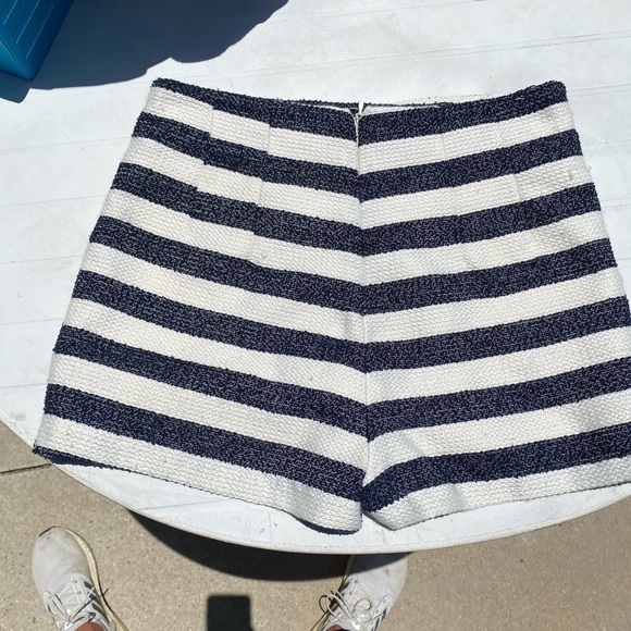 BCBGeneration Sailor shorts - Picture 2 of 3